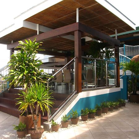 The Bellavista Hotel Lapu-Lapu City Exterior photo