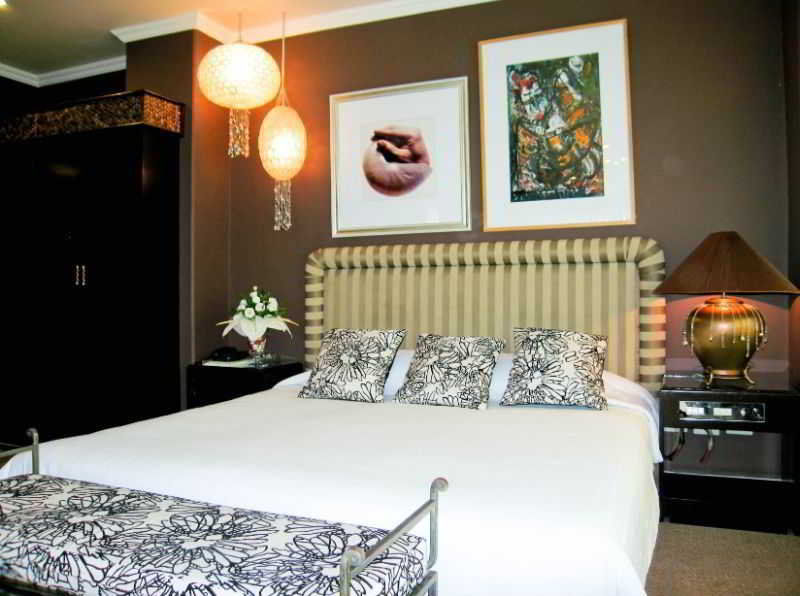 The Bellavista Hotel Lapu-Lapu City Exterior photo